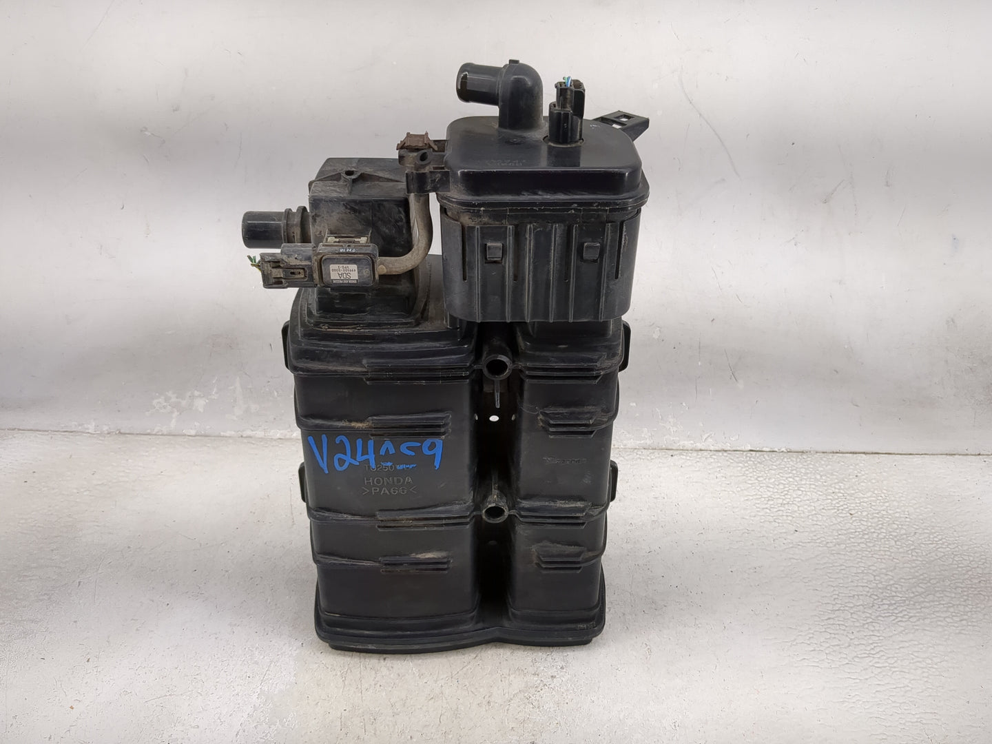 2007 Honda Pilot Fuel Vapor Charcoal Canister - Oemusedautoparts1.com