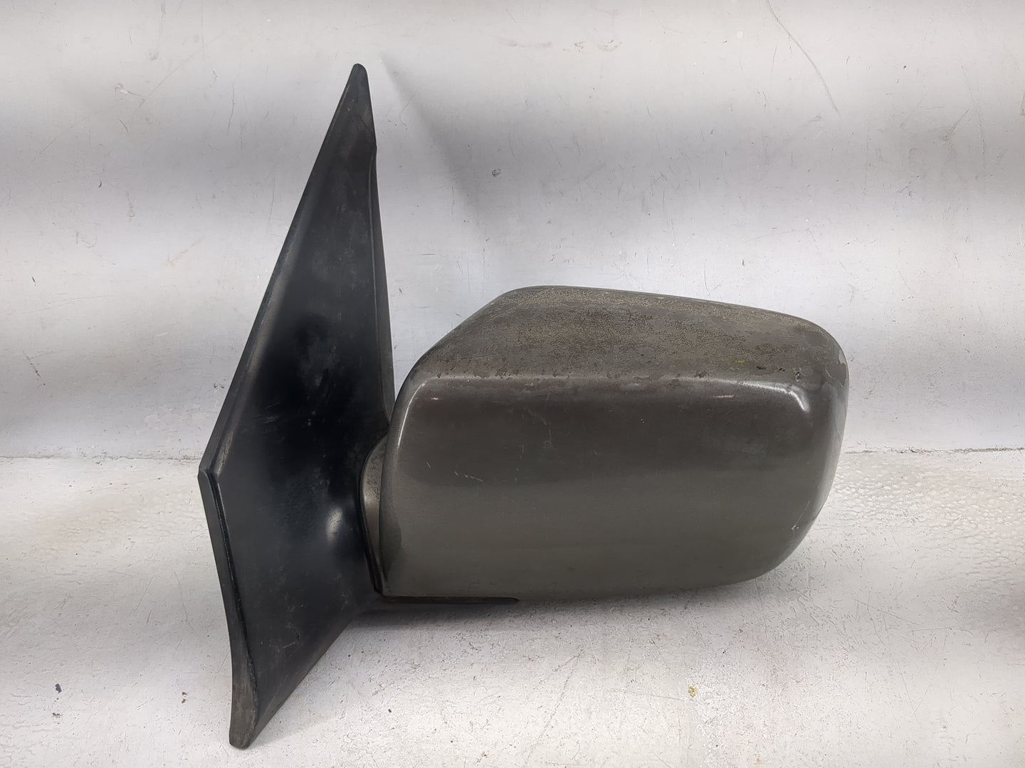 2003-2008 Honda Pilot Driver Side View Mirror - Left Door Mirror OEM Used - Oemusedautoparts1.com