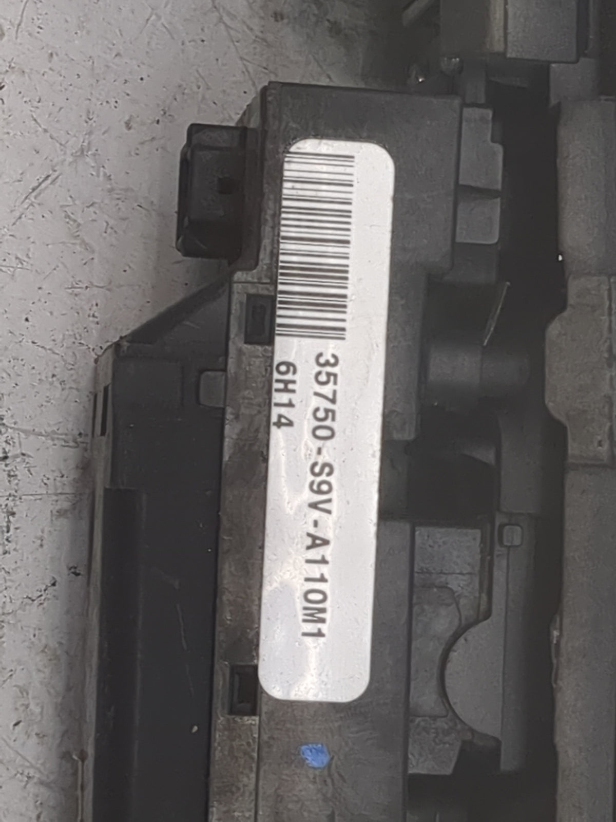 2006-2008 Honda Pilot Master Power Window Switch Replacement Driver Side Left P/N:35750-S9V-A110M1 Fits Fits 2006 2007 2008 