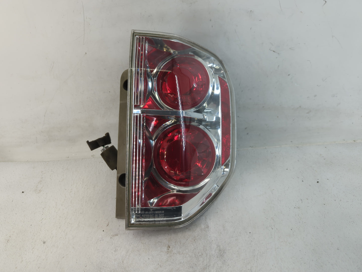 2006-2008 Honda Pilot Tail Light Assembly Passenger Right OEM Fits Fits 2006 2007 2008 OEM Used Auto Parts - Oemusedautopart