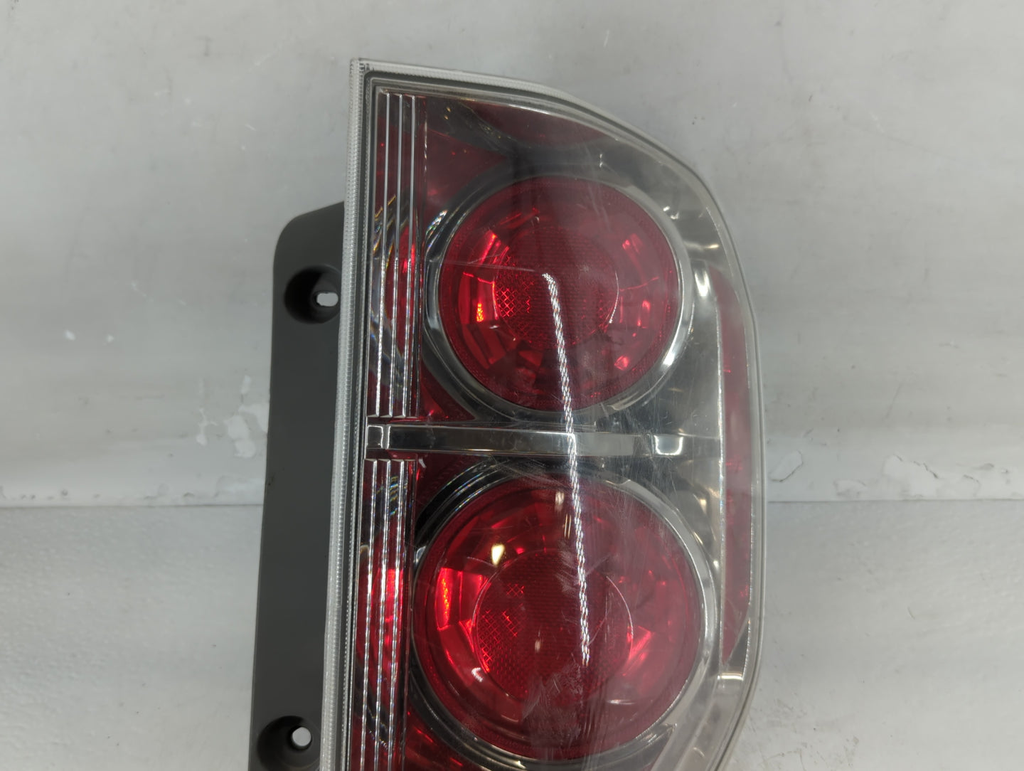 2006-2008 Honda Pilot Tail Light Assembly Passenger Right OEM P/N:7443 Fits Fits 2006 2007 2008 OEM Used Auto Parts - Oemuse