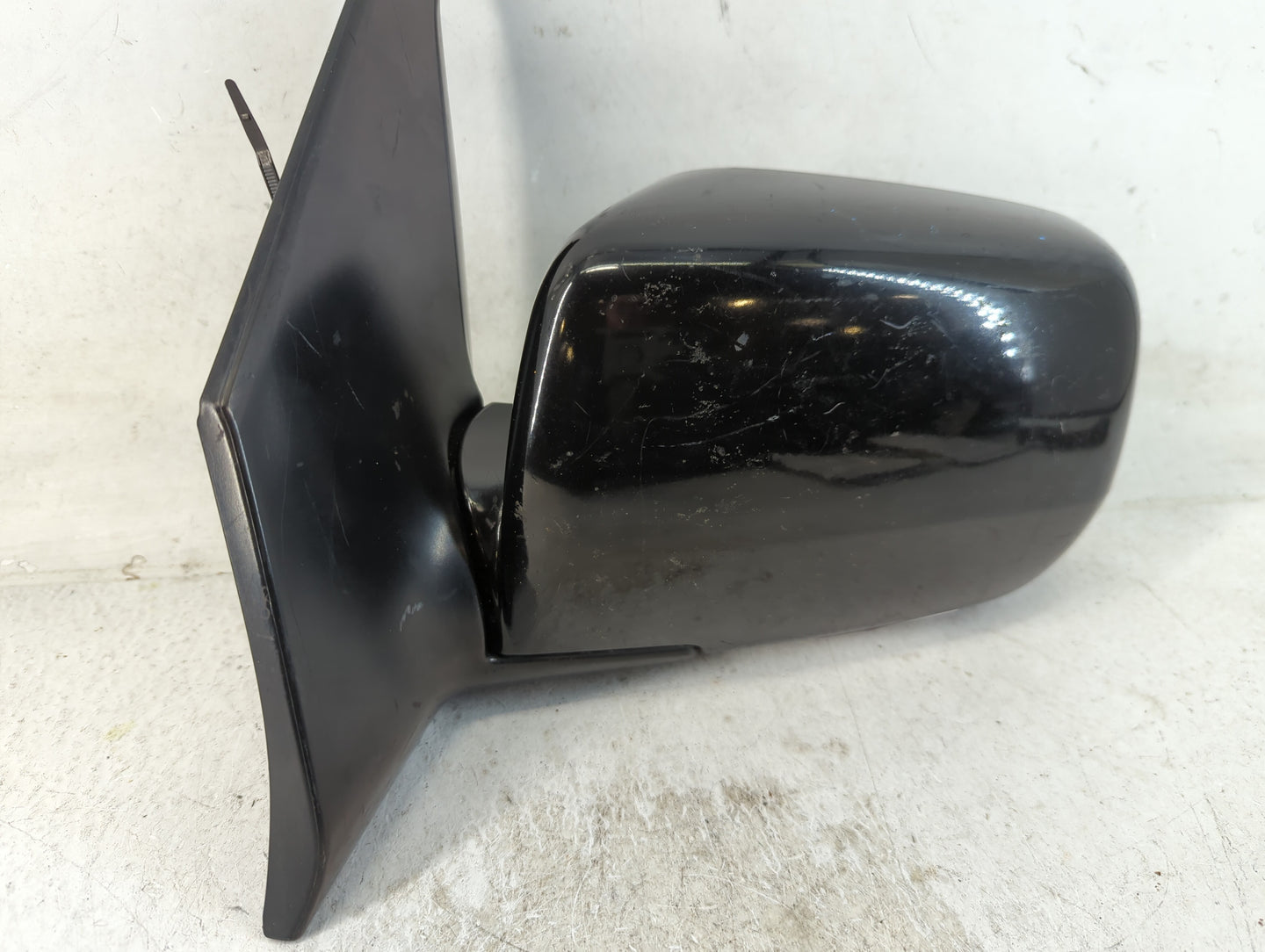 2003-2008 Honda Pilot Driver Side View Mirror - Left Door Mirror OEM Used - Oemusedautoparts1.com