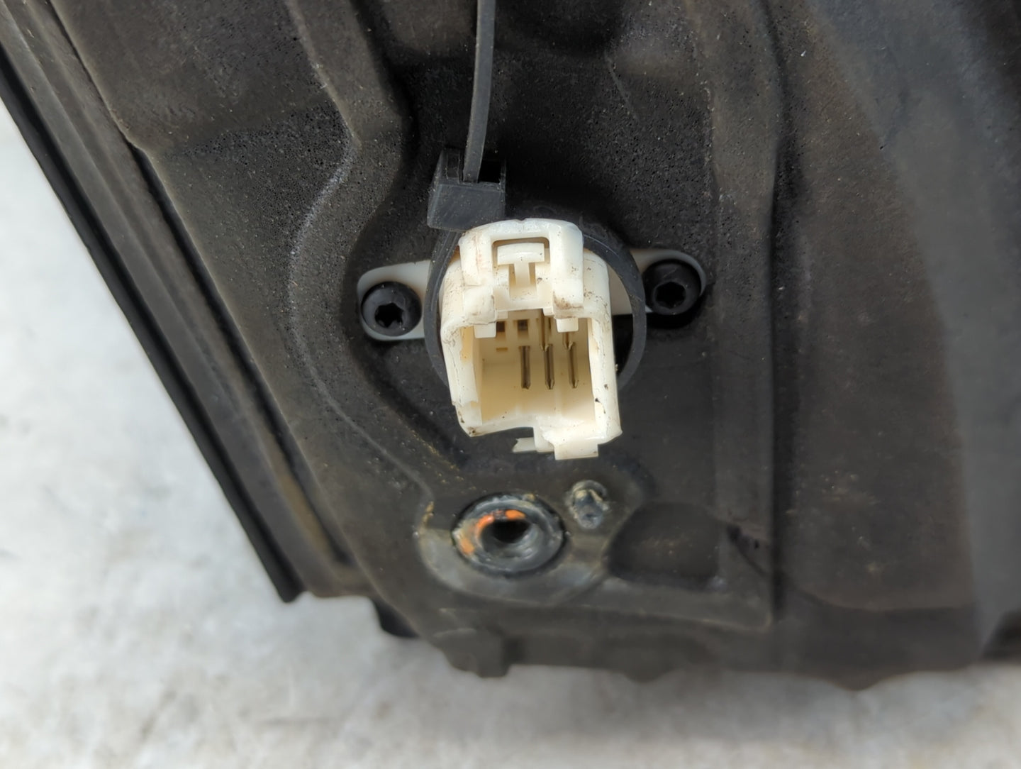 2003-2008 Honda Pilot Driver Side View Mirror - Left Door Mirror OEM Used - Oemusedautoparts1.com