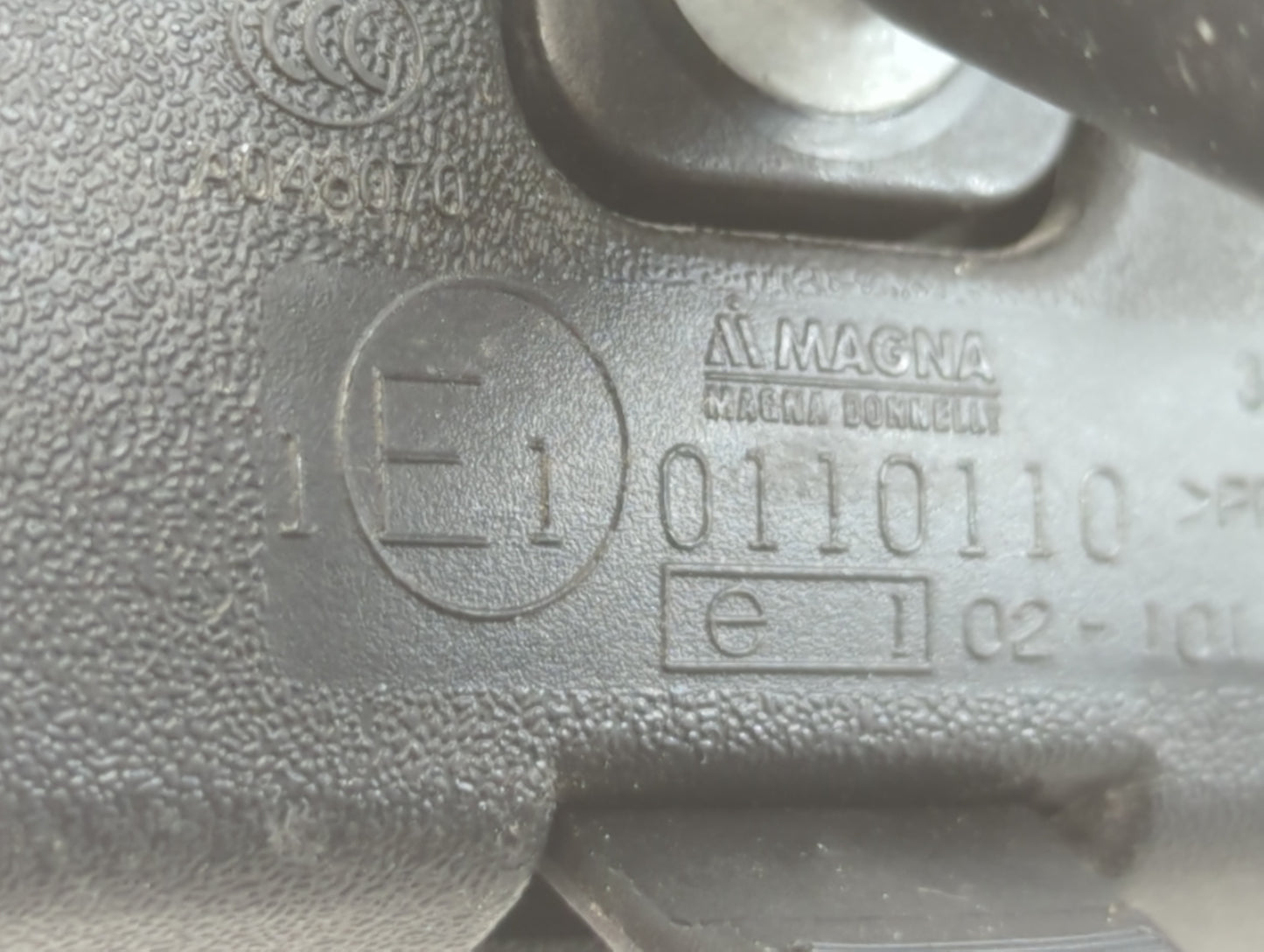 2003-2008 Honda Pilot Interior Rear View Mirror Replacement OEM P/N:E10110110 Fits OEM Used Auto Parts - Oemusedautoparts1.c