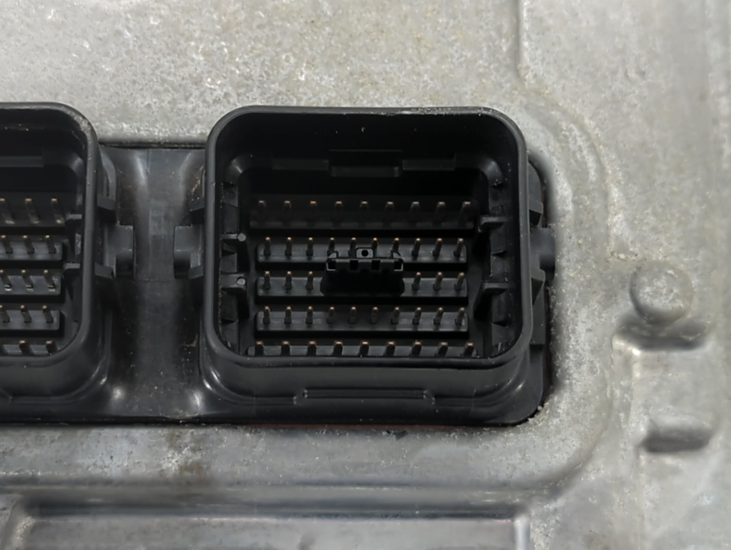 2006-2007 Honda Ridgeline PCM Engine Control Computer ECU ECM PCU OEM P/N:37820-RJE-A65 Fits Fits 2006 2007 OEM Used Auto Pa