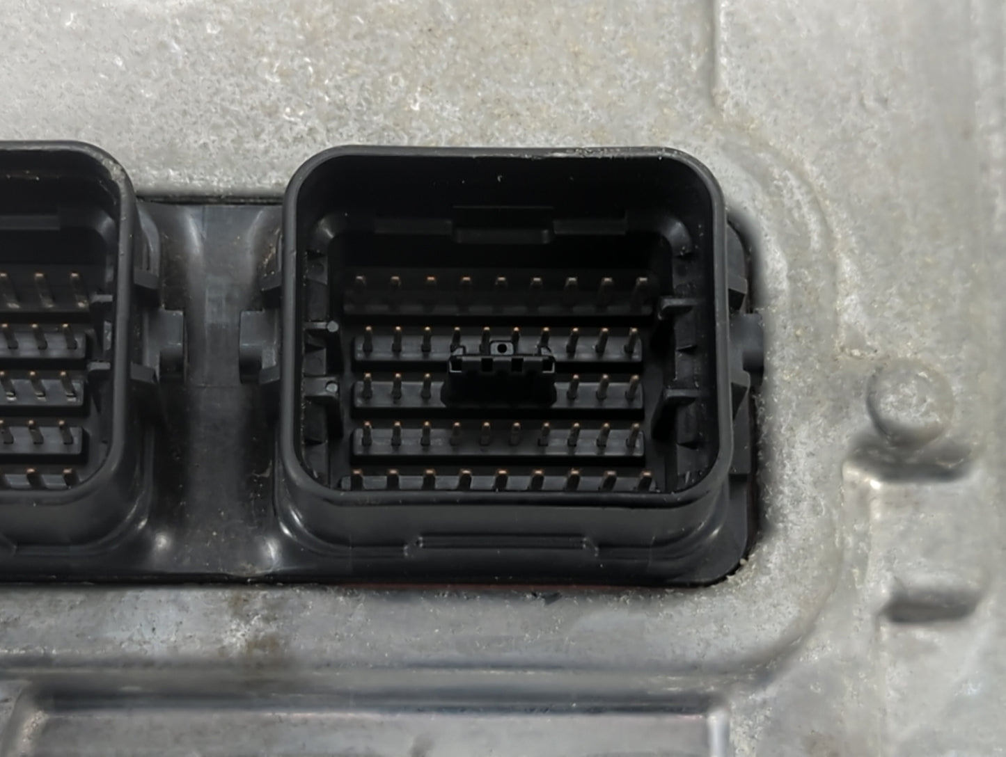 2006-2007 Honda Ridgeline PCM Engine Control Computer ECU ECM PCU OEM P/N:37820-RJE-A65 Fits Fits 2006 2007 OEM Used Auto Pa