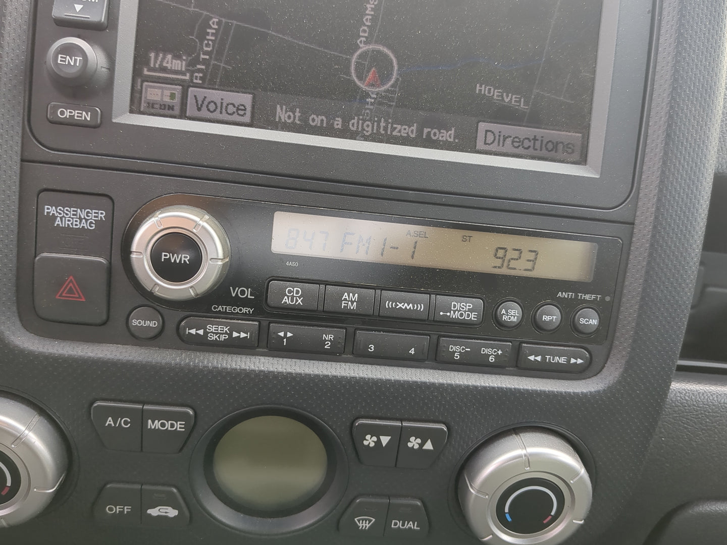 2006-2008 Honda Ridgeline Radio AM FM Cd Player Receiver Replacement Fits Fits 2006 2007 2008 OEM Used Auto Parts - Oemuseda