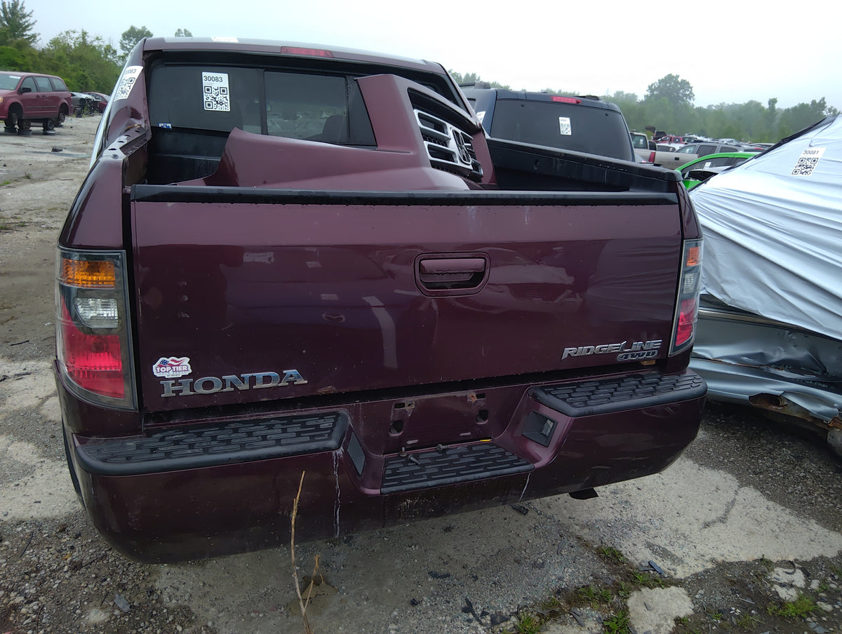 2006-2012 Honda Ridgeline Trunk/decklid/hatch/tailgate Oem 5042259 - Oemusedautoparts1.com