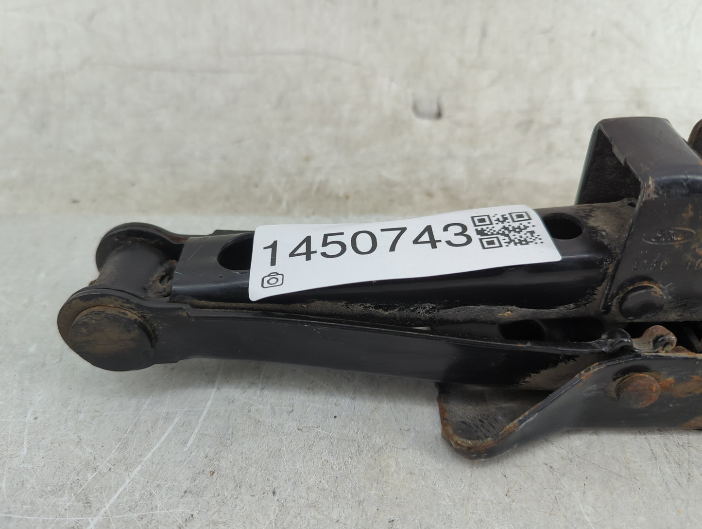 2007 Honda Odyssey Odysse Spare Scissor Car Jack - Oemusedautoparts1.com