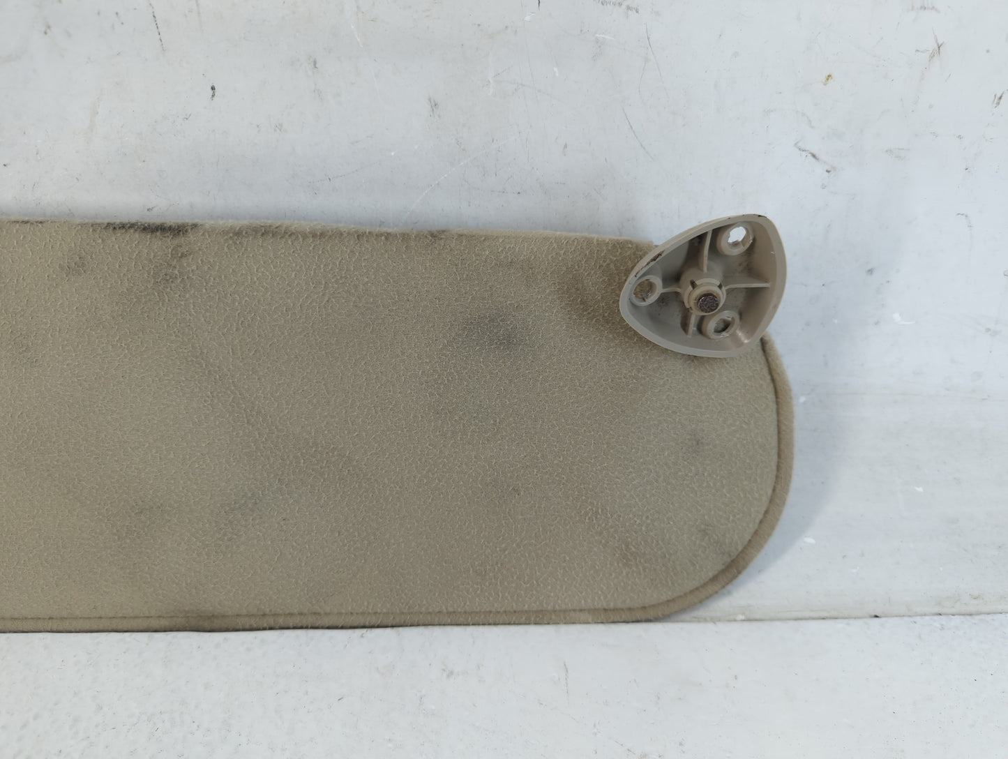 2007 Hummer H2 Sun Visor Shade Replacement Passenger Right Mirror Fits OEM Used Auto Parts - Oemusedautoparts1.com