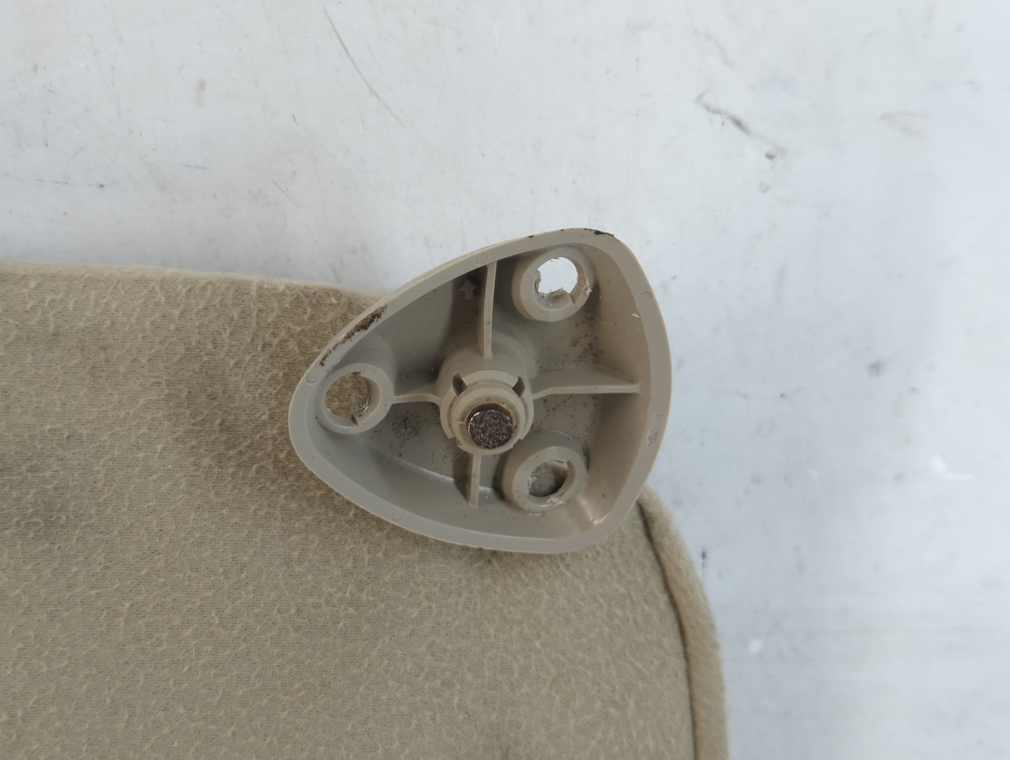 2007 Hummer H2 Sun Visor Shade Replacement Passenger Right Mirror Fits OEM Used Auto Parts - Oemusedautoparts1.com