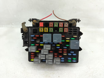 compare product 2007 Hummer H2 Fusebox Fuse Box Panel Relay Module P/N:15201930-01 Fits OEM Used Auto Parts