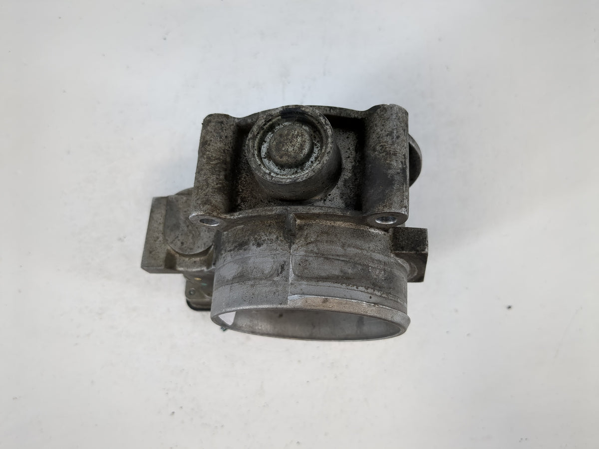 2007 Hummer H3 Throttle Body P/N:7T4E-EB Fits Fits 2003 2004 2005 2006 OEM Used Auto Parts - Oemusedautoparts1.com
