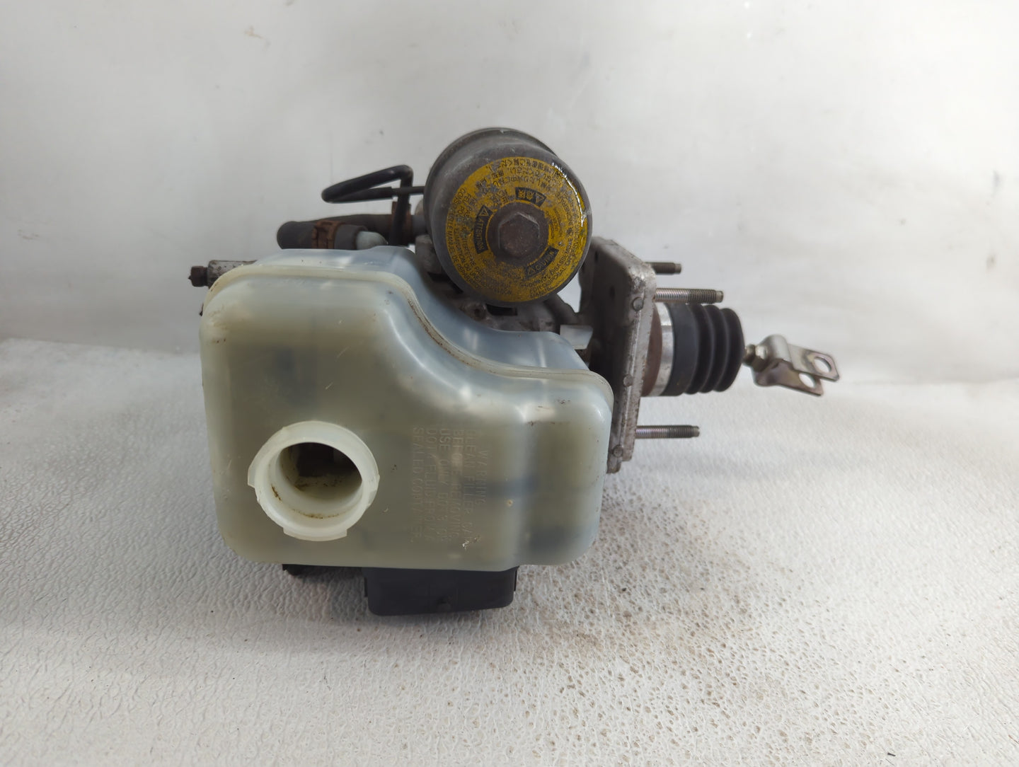 2007 Hummer H3 ABS Pump Control Module Replacement Fits OEM Used Auto Parts - Oemusedautoparts1.com