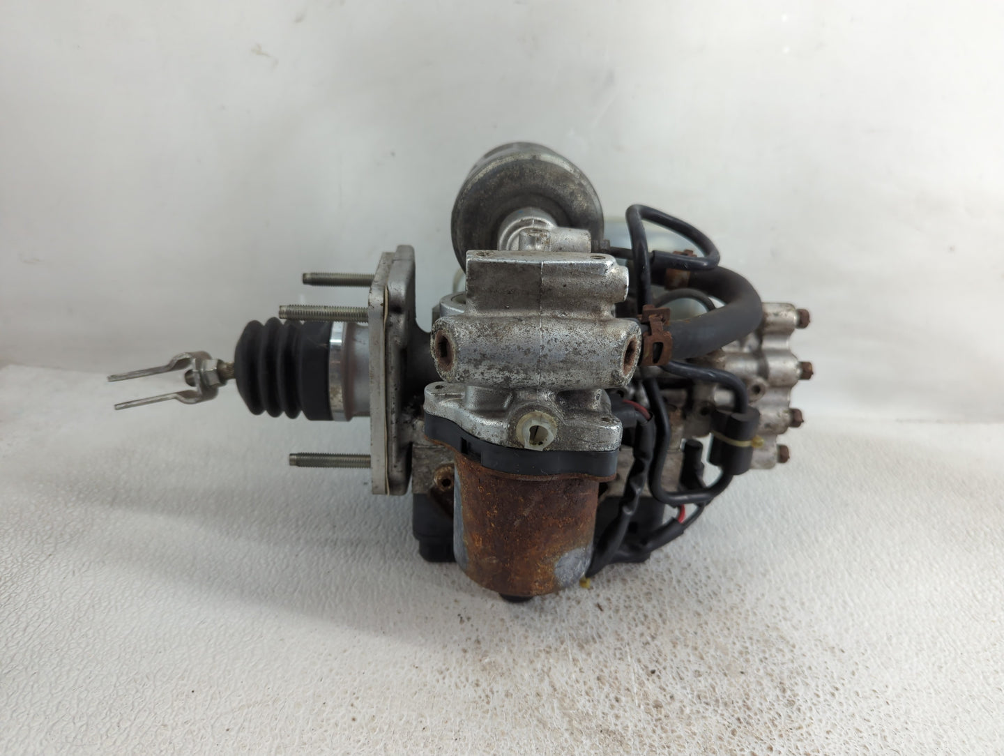 2007 Hummer H3 ABS Pump Control Module Replacement Fits OEM Used Auto Parts - Oemusedautoparts1.com