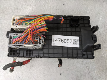 2007 Hummer H3 Fusebox Fuse Box Panel Relay Module P/N:25796965 0678142 Fits OEM Used Auto Parts - Oemusedautoparts1.com