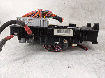 2007 Hummer H3 Fusebox Fuse Box Panel Relay Module P/N:25796965 0678142 Fits OEM Used Auto Parts