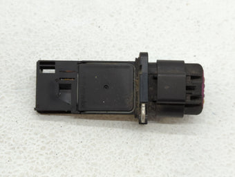 compare product Hummer H3 Mass Air Flow Meter Maf