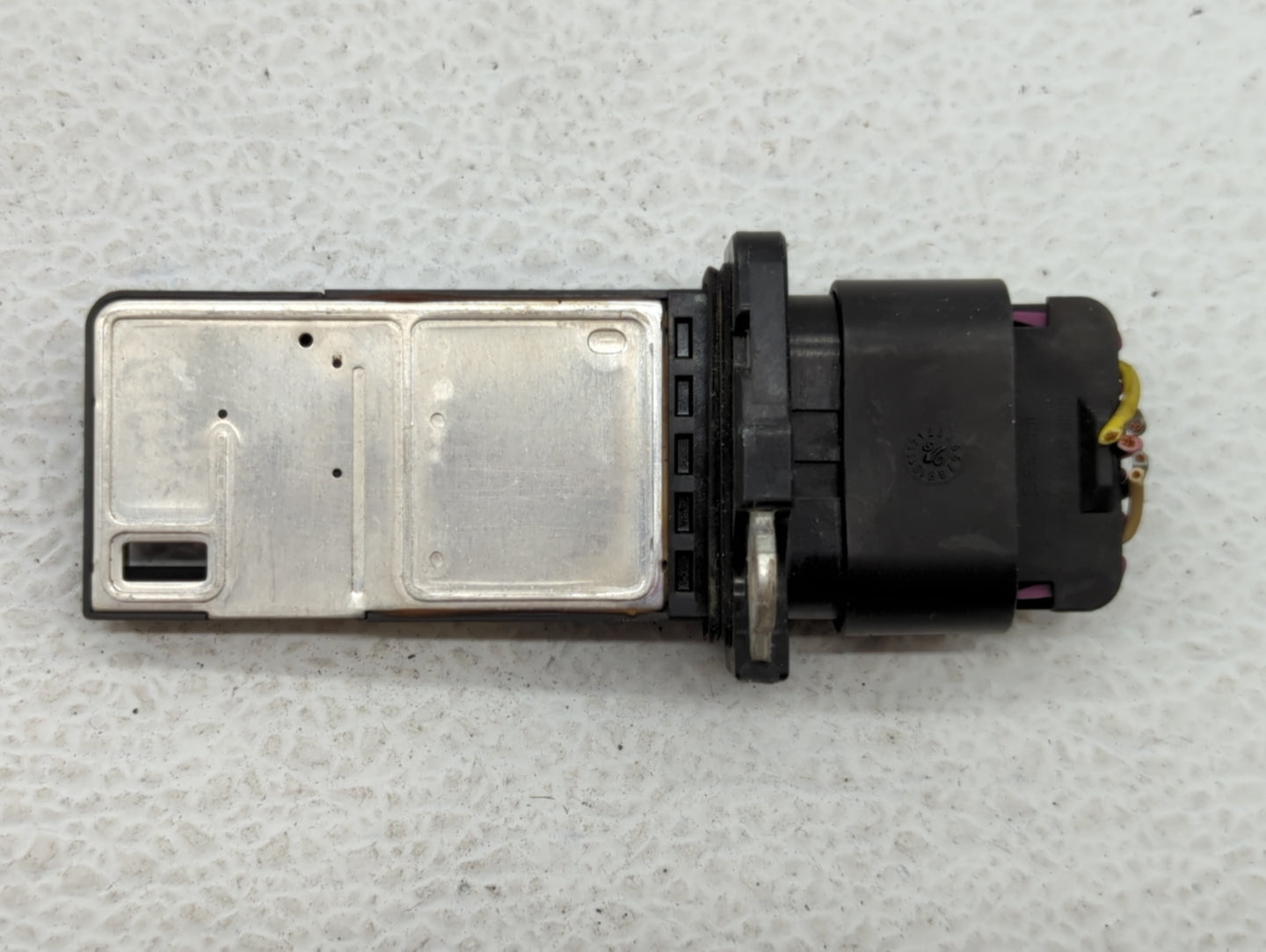 Hummer H3 Mass Air Flow Meter Maf - Oemusedautoparts1.com