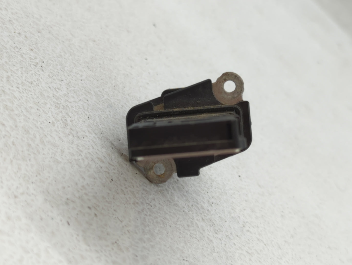 Hummer H3 Mass Air Flow Meter Maf - Oemusedautoparts1.com