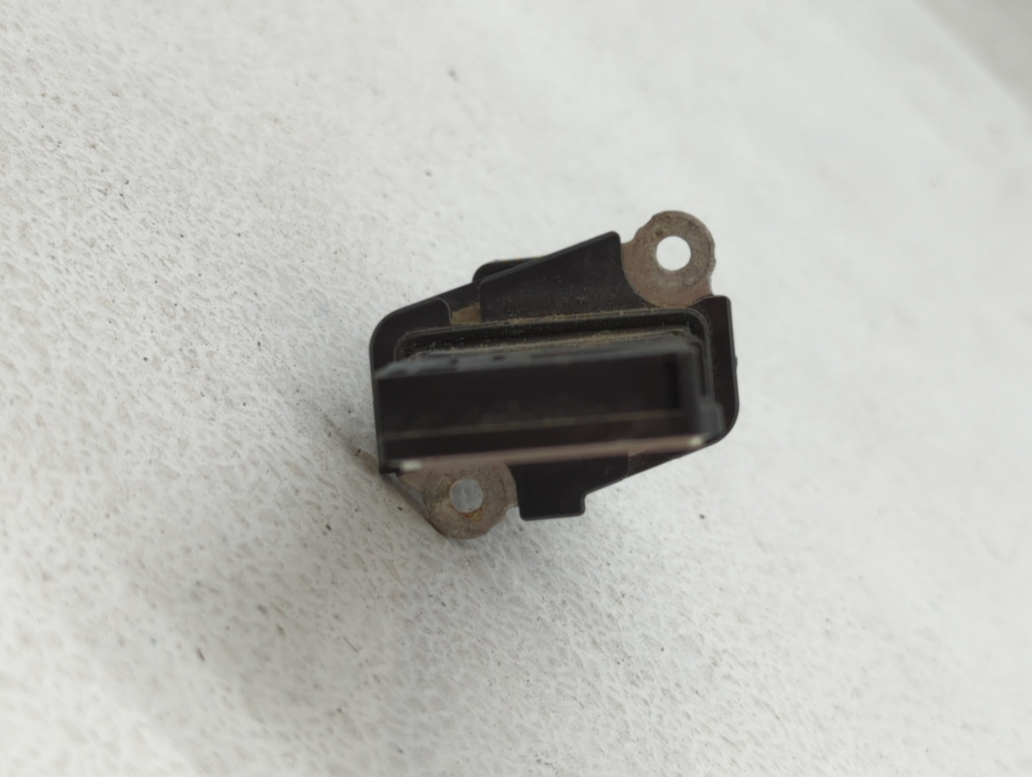 Hummer H3 Mass Air Flow Meter Maf - Oemusedautoparts1.com