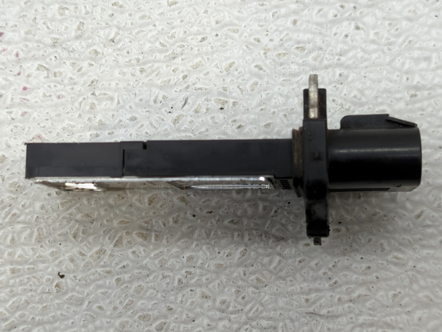 Hummer H3 Mass Air Flow Meter Maf - Oemusedautoparts1.com