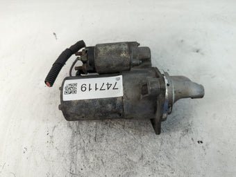 compare product 2007 Hummer H3 Car Starter Motor Solenoid OEM P/N:12581305 Fits OEM Used Auto Parts