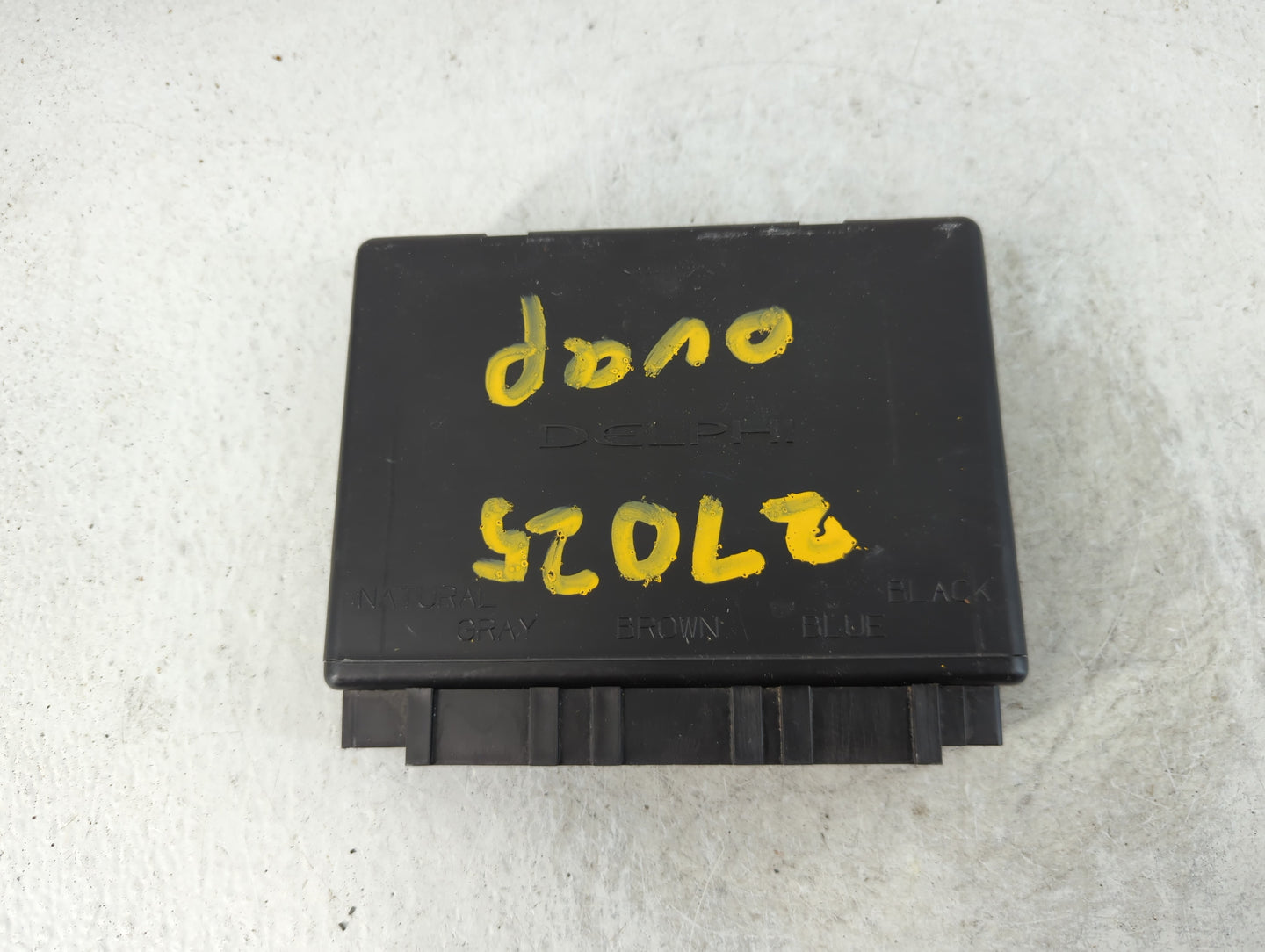 Hummer H3 Body Control Module Bcm Inner Cabin Fuse Box 15116066 - Oemusedautoparts1.com