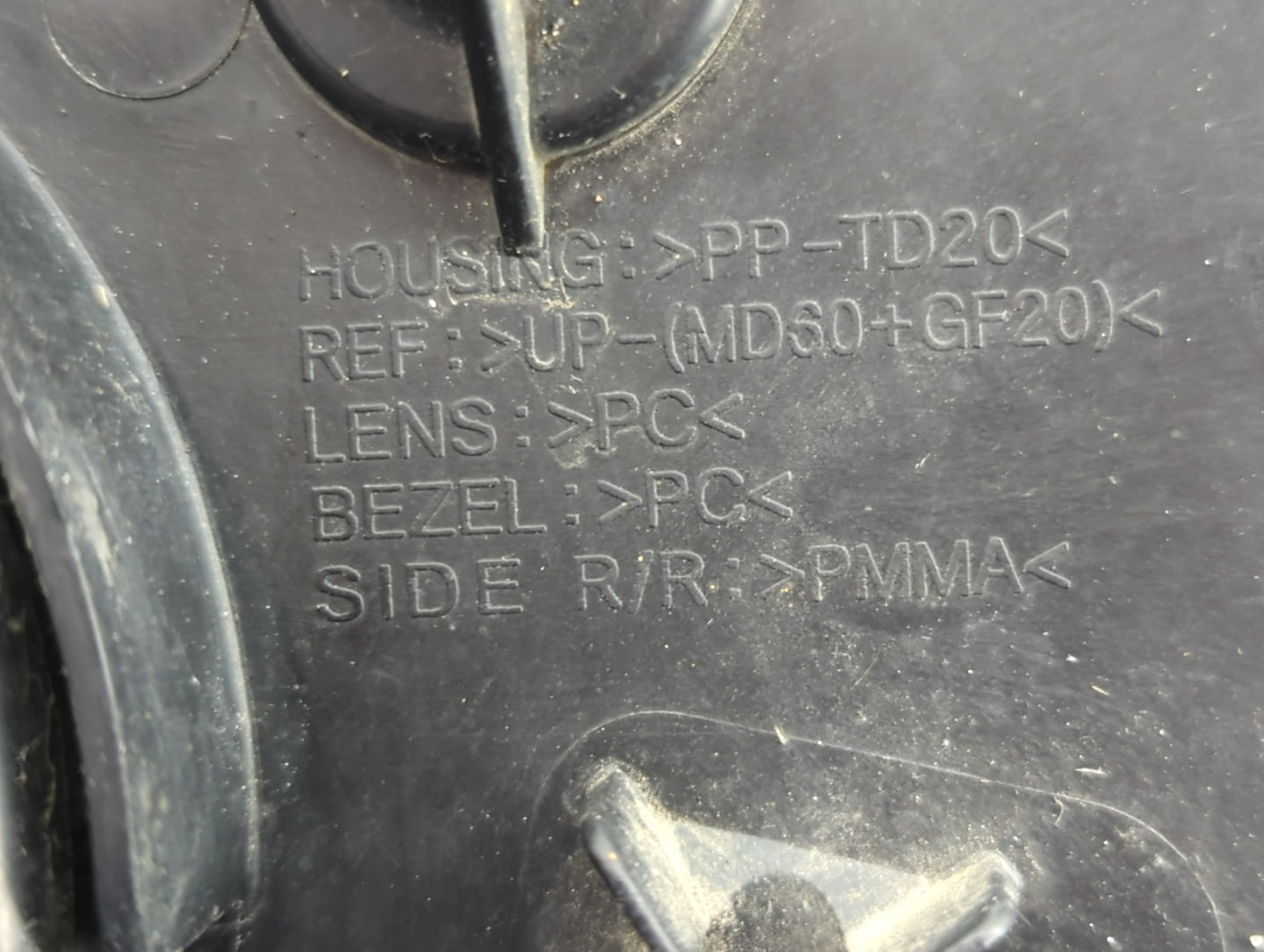 2006-2011 Hyundai Accent Driver Left Oem Head Light Headlight Lamp - Oemusedautoparts1.com