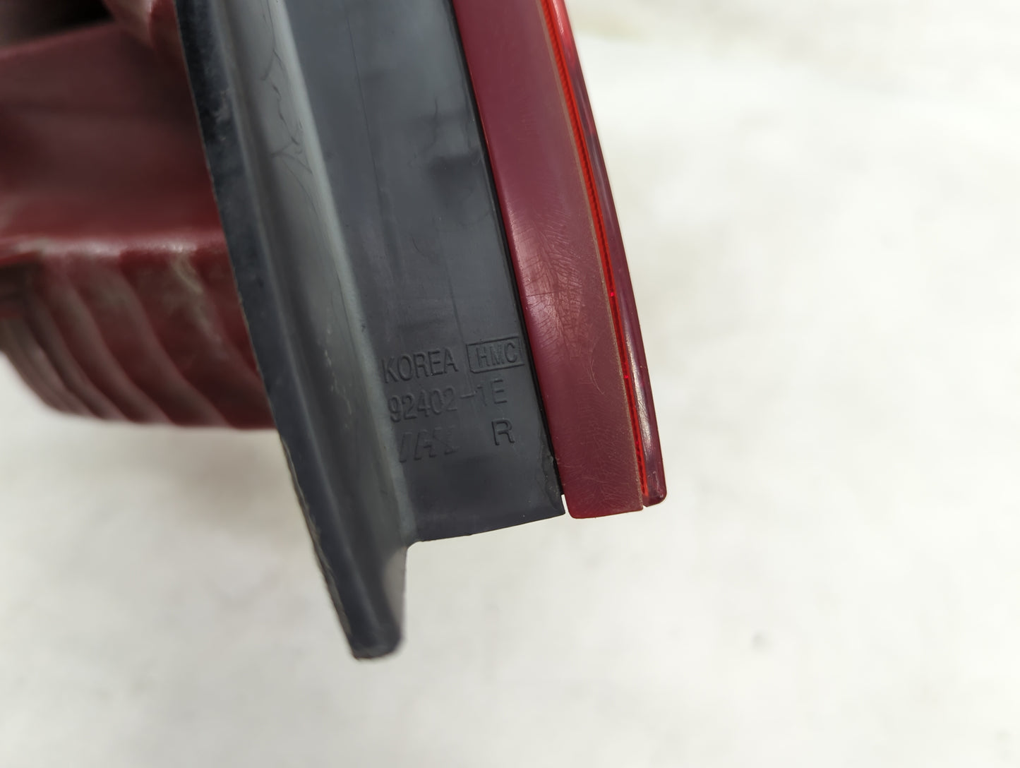 2006-2011 Hyundai Accent Tail Light Assembly Passenger Right OEM Fits Fits 2006 2007 2008 2009 2010 2011 OEM Used Auto Parts