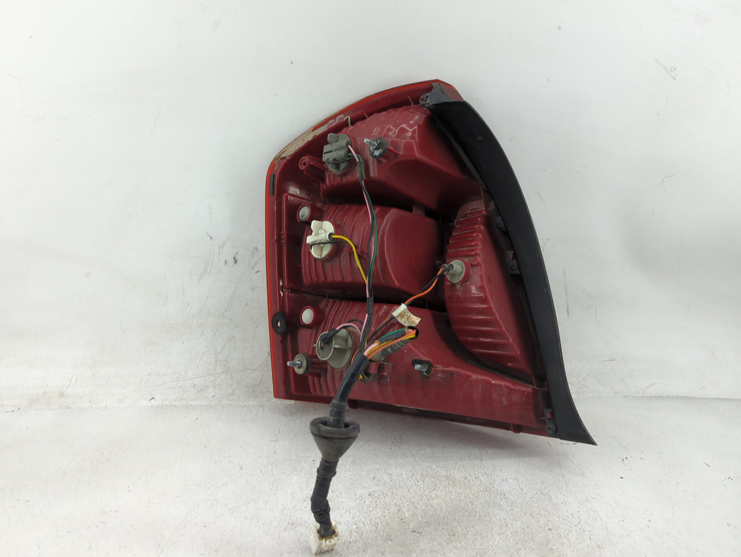 2006-2011 Hyundai Accent Tail Light Assembly Passenger Right OEM Fits Fits 2006 2007 2008 2009 2010 2011 OEM Used Auto Parts