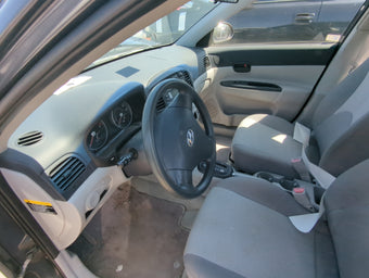 compare product 2006-2007 Hyundai Accent Air Bag Driver Left Steering Wheel Mounted 1072844