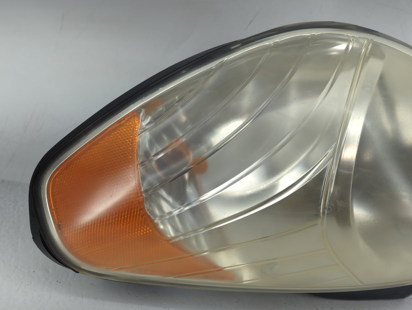 2006-2011 Hyundai Accent Driver Left Oem Head Light Headlight Lamp - Oemusedautoparts1.com