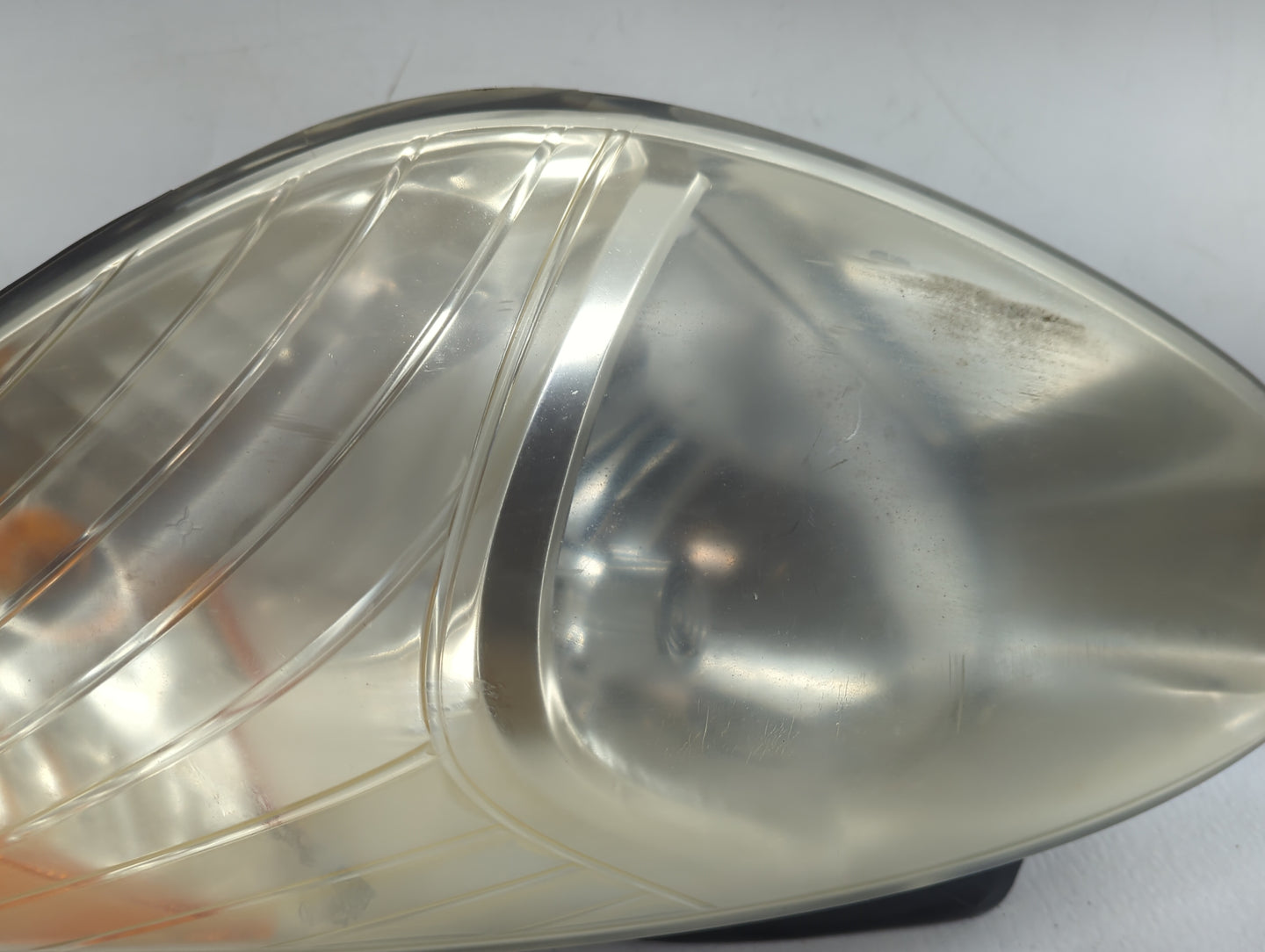 2006-2011 Hyundai Accent Driver Left Oem Head Light Headlight Lamp - Oemusedautoparts1.com
