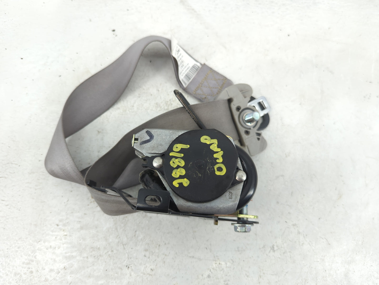 2006-2008 Hyundai Accent Driver Front Seat Oem Grey - Oemusedautoparts1.com