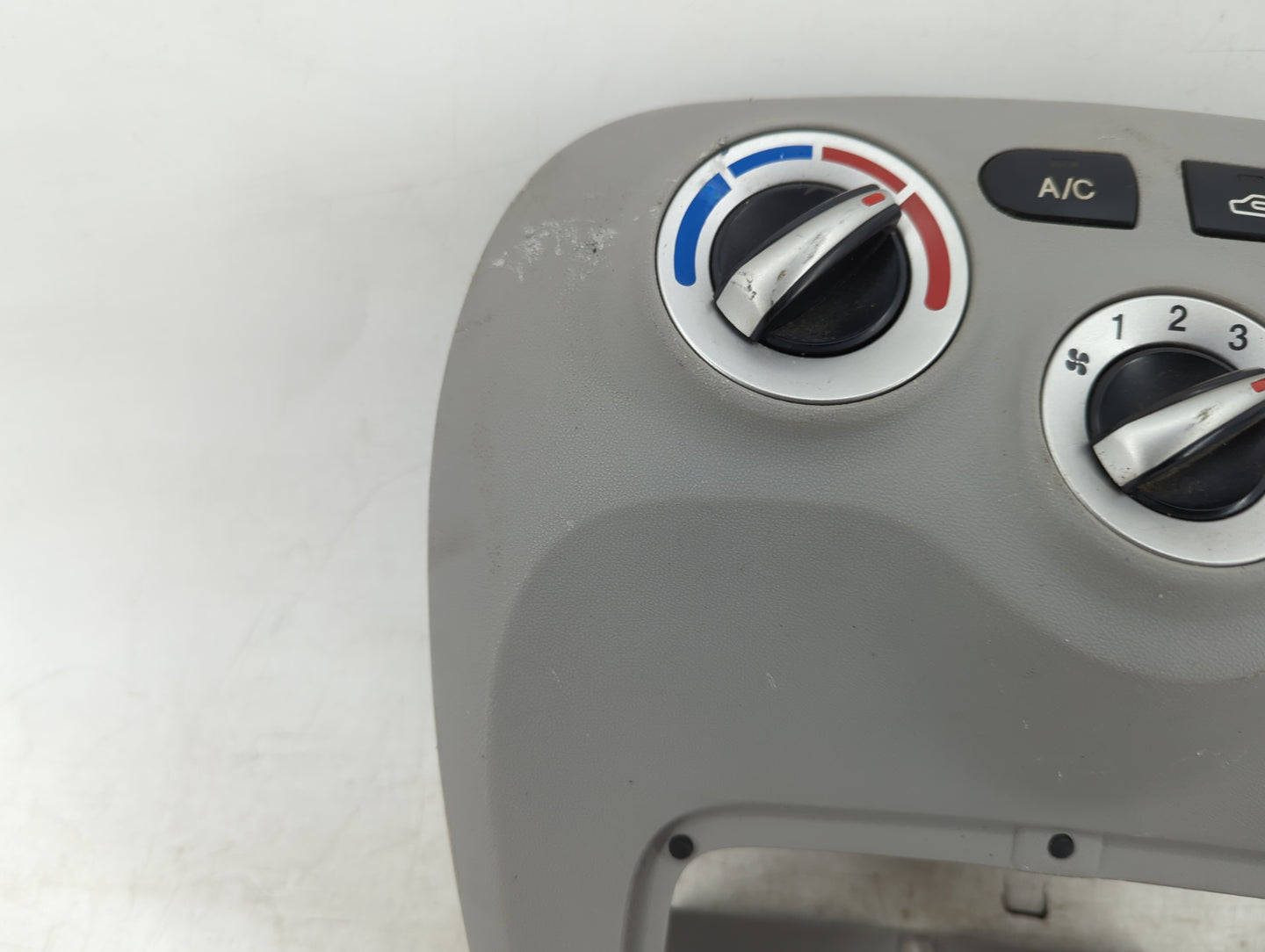 2006-2008 Hyundai Accent Climate Control Module Temperature AC/Heater Replacement Fits Fits 2006 2007 2008 OEM Used Auto Par