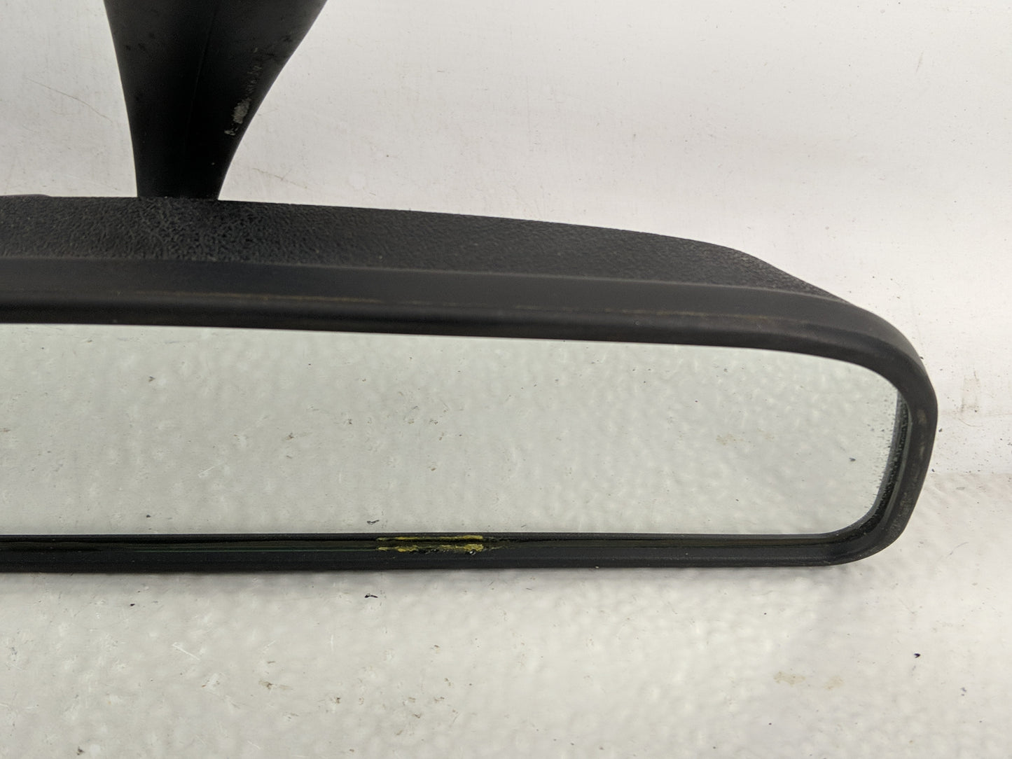 2005-2011 Hyundai Accent Interior Rear View Mirror Replacement OEM P/N:A047398 Fits OEM Used Auto Parts - Oemusedautoparts1.