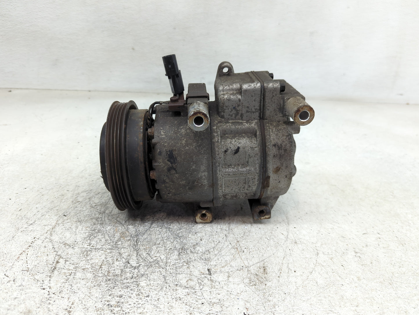 2006-2007 Hyundai Accent Air Conditioning A/c Ac Compressor Oem - Oemusedautoparts1.com