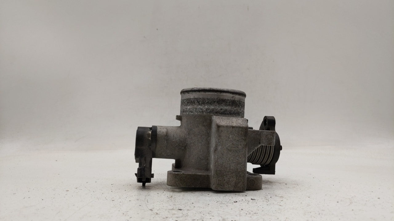 2006-2011 Hyundai Accent Throttle Body P/N:35170-26900 35100-26860 Fits Fits 2006 2007 2008 2009 2010 2011 OEM Used Auto Par