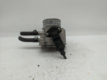 2006-2011 Hyundai Accent Throttle Body P/N:35170-26900 35100-26860 Fits Fits 2006 2007 2008 2009 2010 2011 OEM Used Auto Par