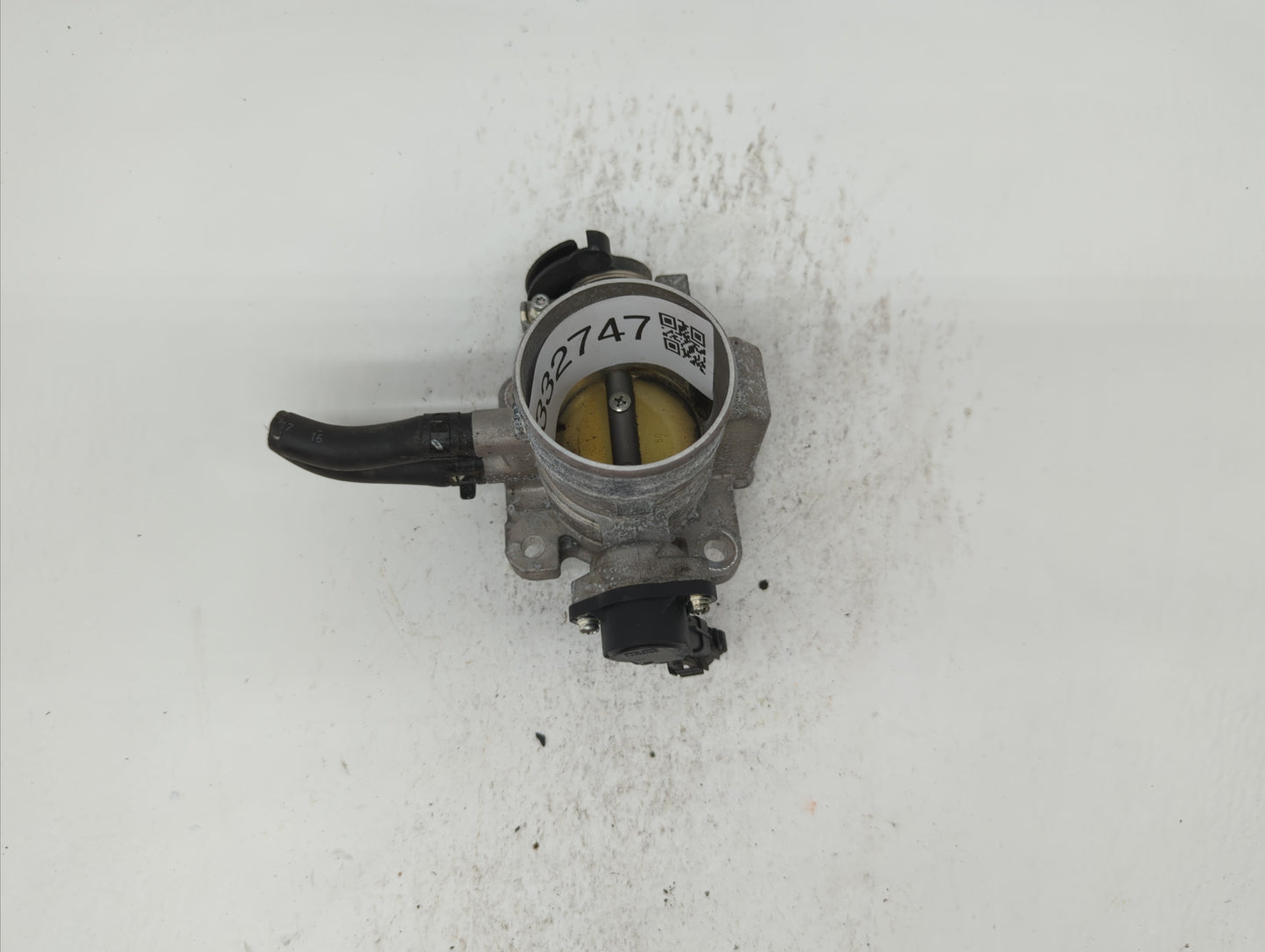 2006-2011 Hyundai Accent Throttle Body P/N:35170-26900 35100-26860 Fits Fits 2006 2007 2008 2009 2010 2011 OEM Used Auto Par