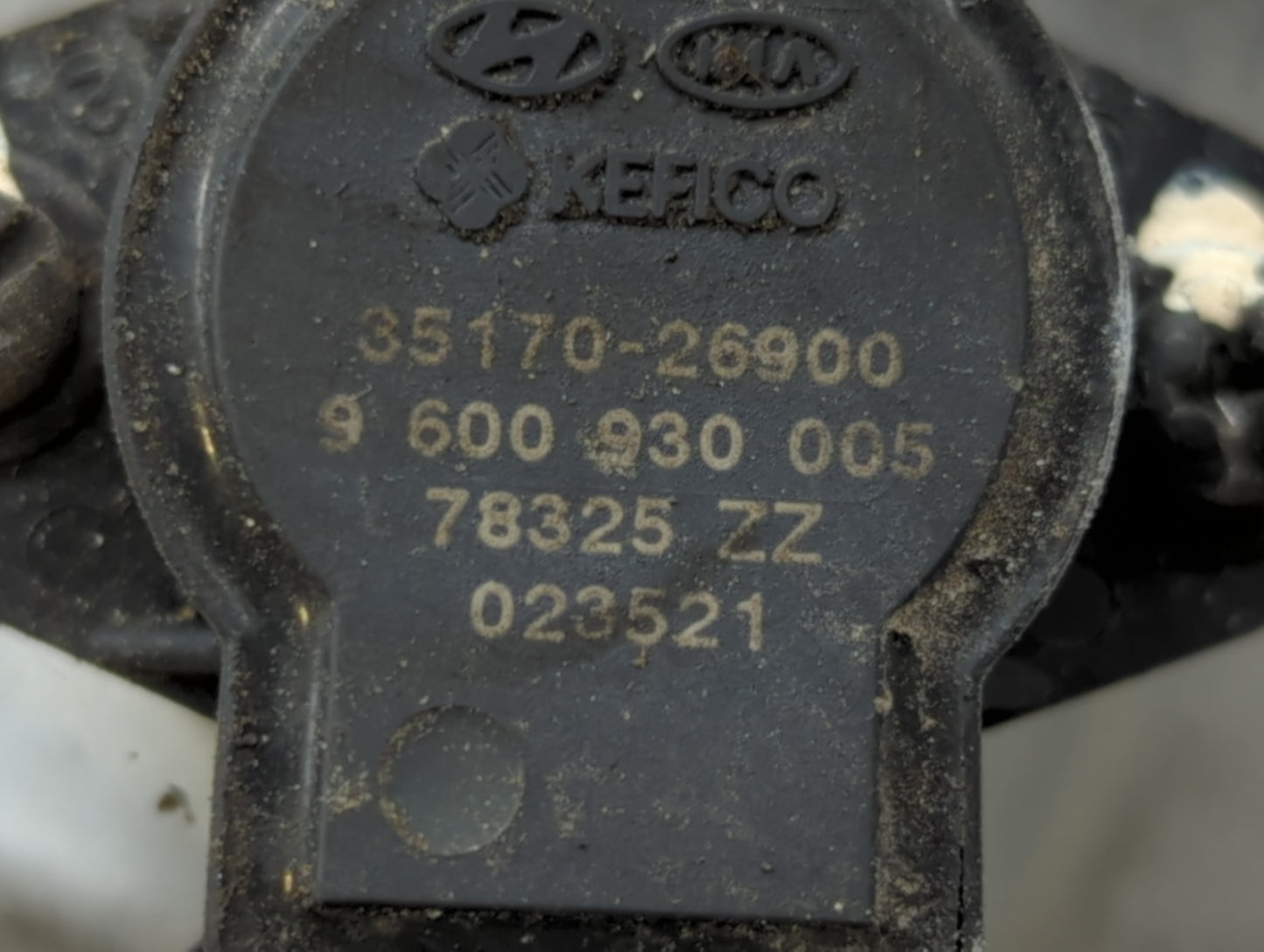 2006-2011 Hyundai Accent Throttle Body P/N:35100-26860 35170-26900 Fits Fits 2006 2007 2008 2009 2010 2011 OEM Used Auto Par