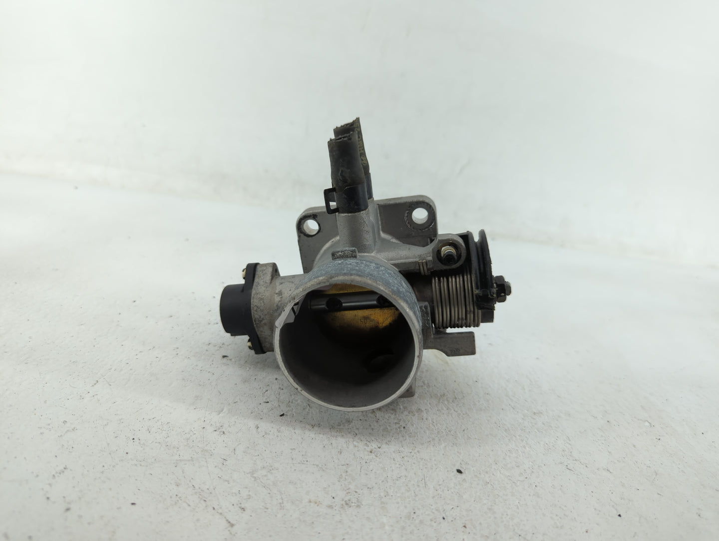 2006-2011 Hyundai Accent Throttle Body P/N:35100-26860 35170-26900 Fits Fits 2006 2007 2008 2009 2010 2011 OEM Used Auto Par