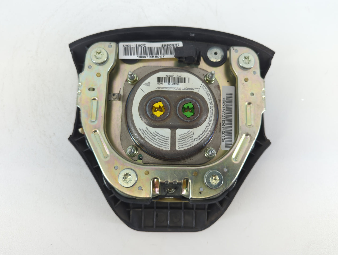 2006-2007 Hyundai Accent Air Bag Driver Left Steering Wheel Mounted P/N:56900-1E100FZ Fits Fits 2006 2007 OEM Used Auto Part