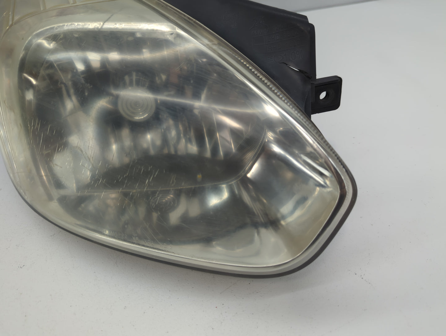 2006-2011 Hyundai Accent Passenger Right Oem Head Light Headlight Lamp - Oemusedautoparts1.com