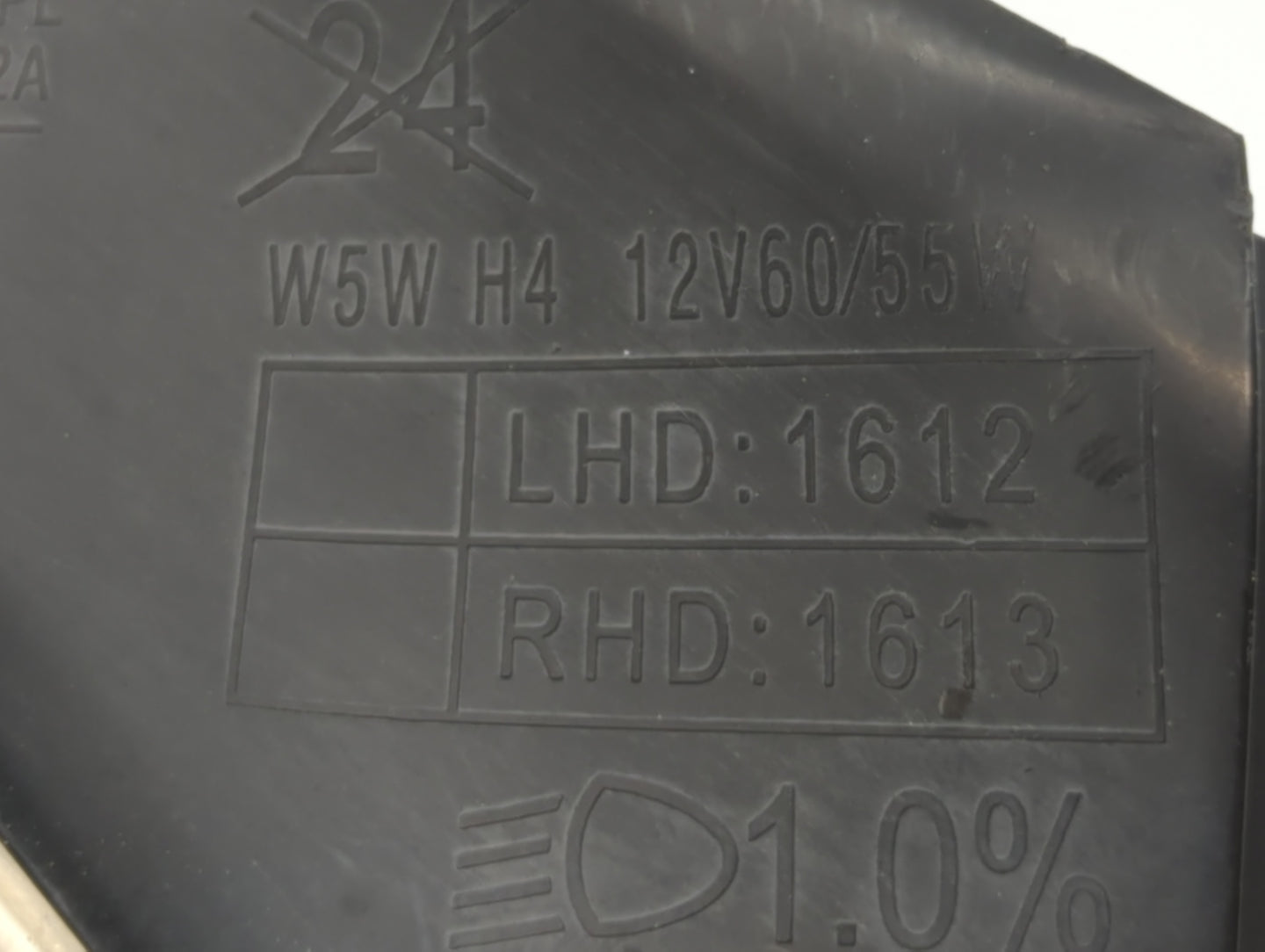 2006-2011 Hyundai Accent Passenger Right Oem Head Light Headlight Lamp - Oemusedautoparts1.com