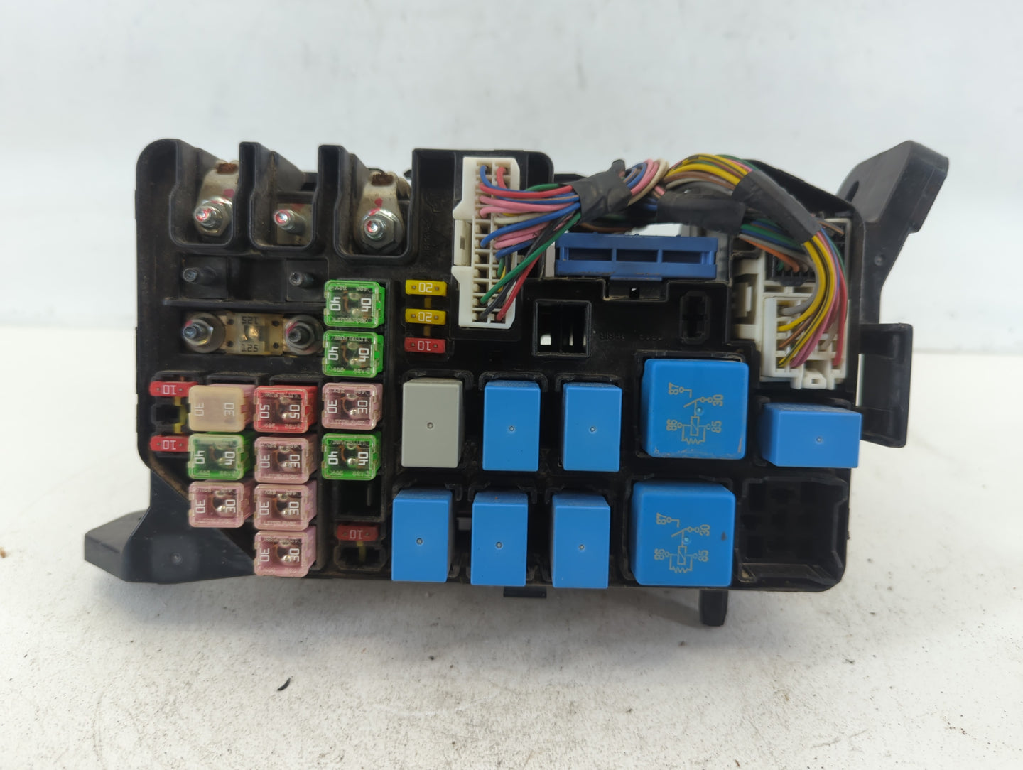2006-2011 Hyundai Accent Fusebox Fuse Box Panel Relay Module P/N:912031E082 Fits Fits 2006 2007 2008 2009 2010 2011 OEM Used