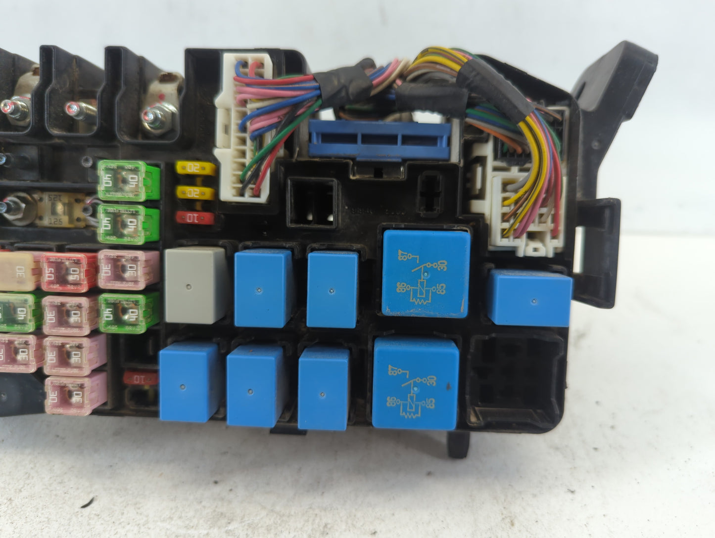 2006-2011 Hyundai Accent Fusebox Fuse Box Panel Relay Module P/N:912031E082 Fits Fits 2006 2007 2008 2009 2010 2011 OEM Used