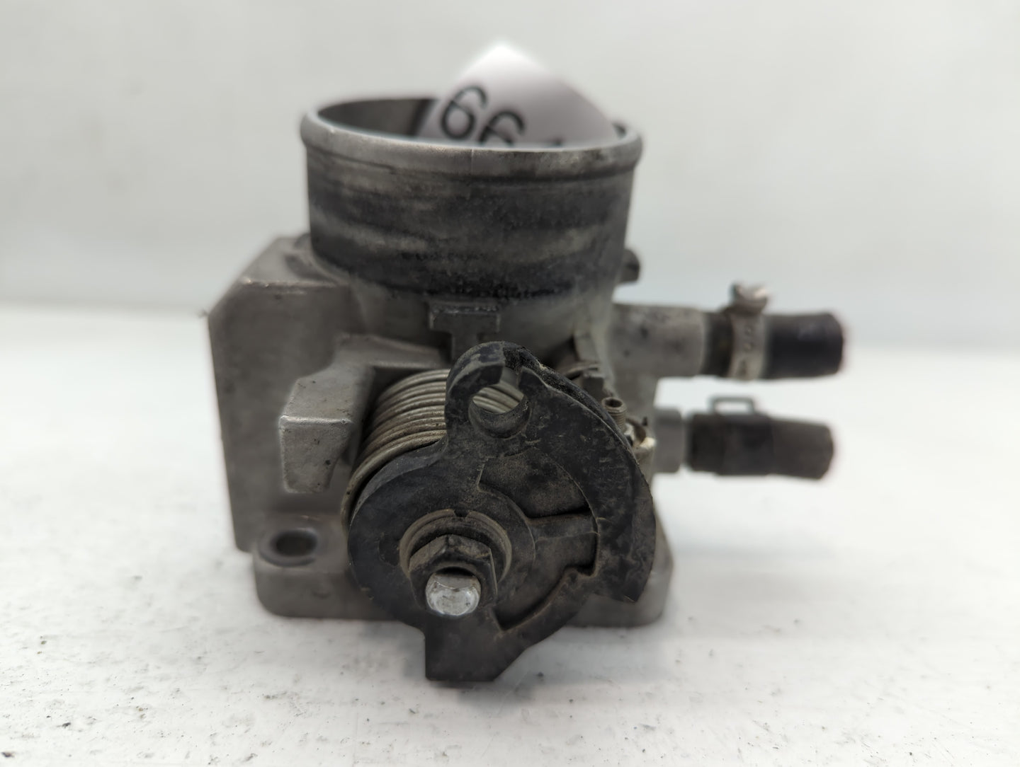 2006-2011 Hyundai Accent Throttle Body P/N:35170-26900 Fits Fits 2006 2007 2008 2009 2010 2011 OEM Used Auto Parts - Oemused