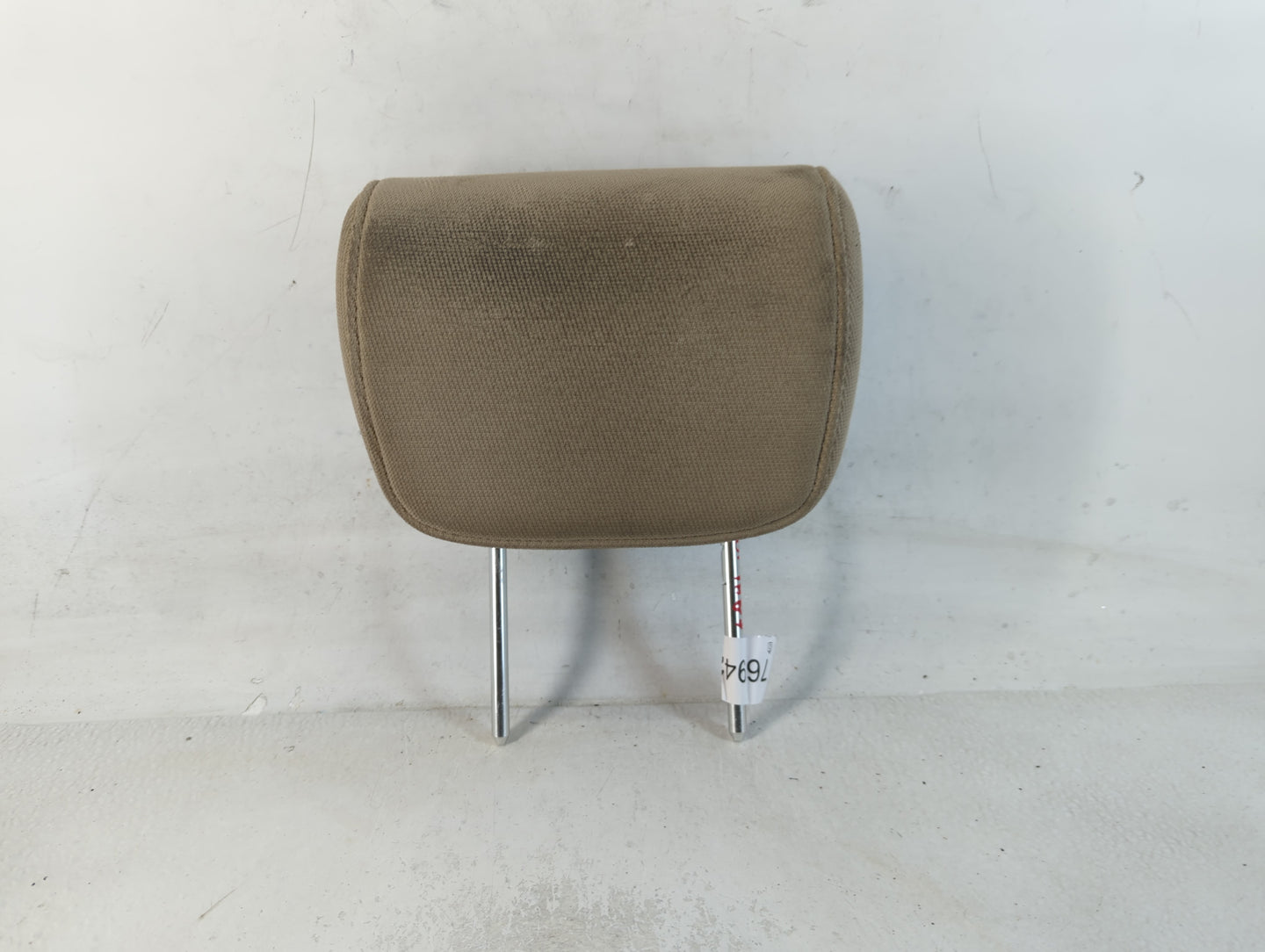 2006-2008 Hyundai Accent Headrest Head Rest Front Driver Passenger Seat Fits Fits 2006 2007 2008 OEM Used Auto Parts - Oemus